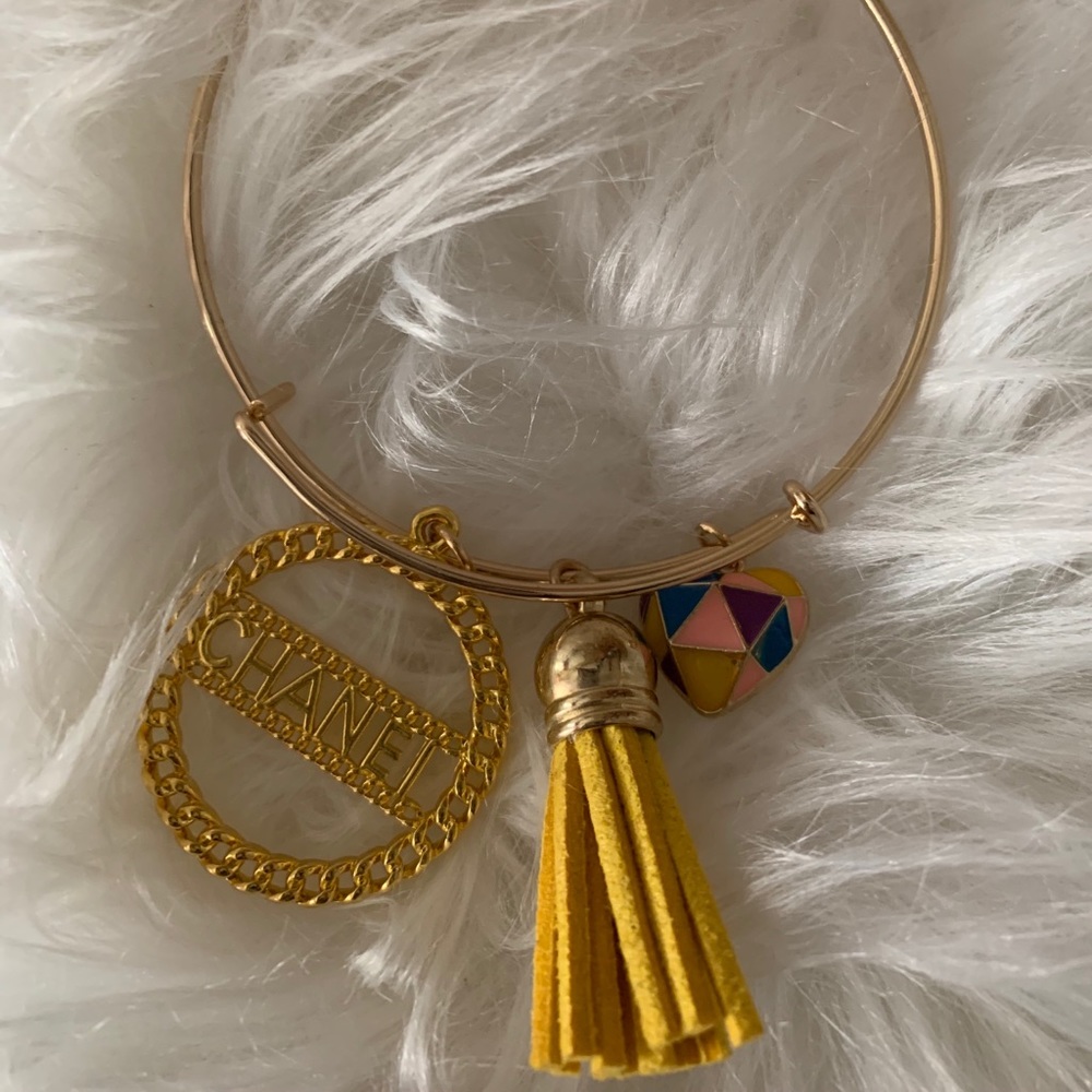 FabBangle - Picture 5 of 16